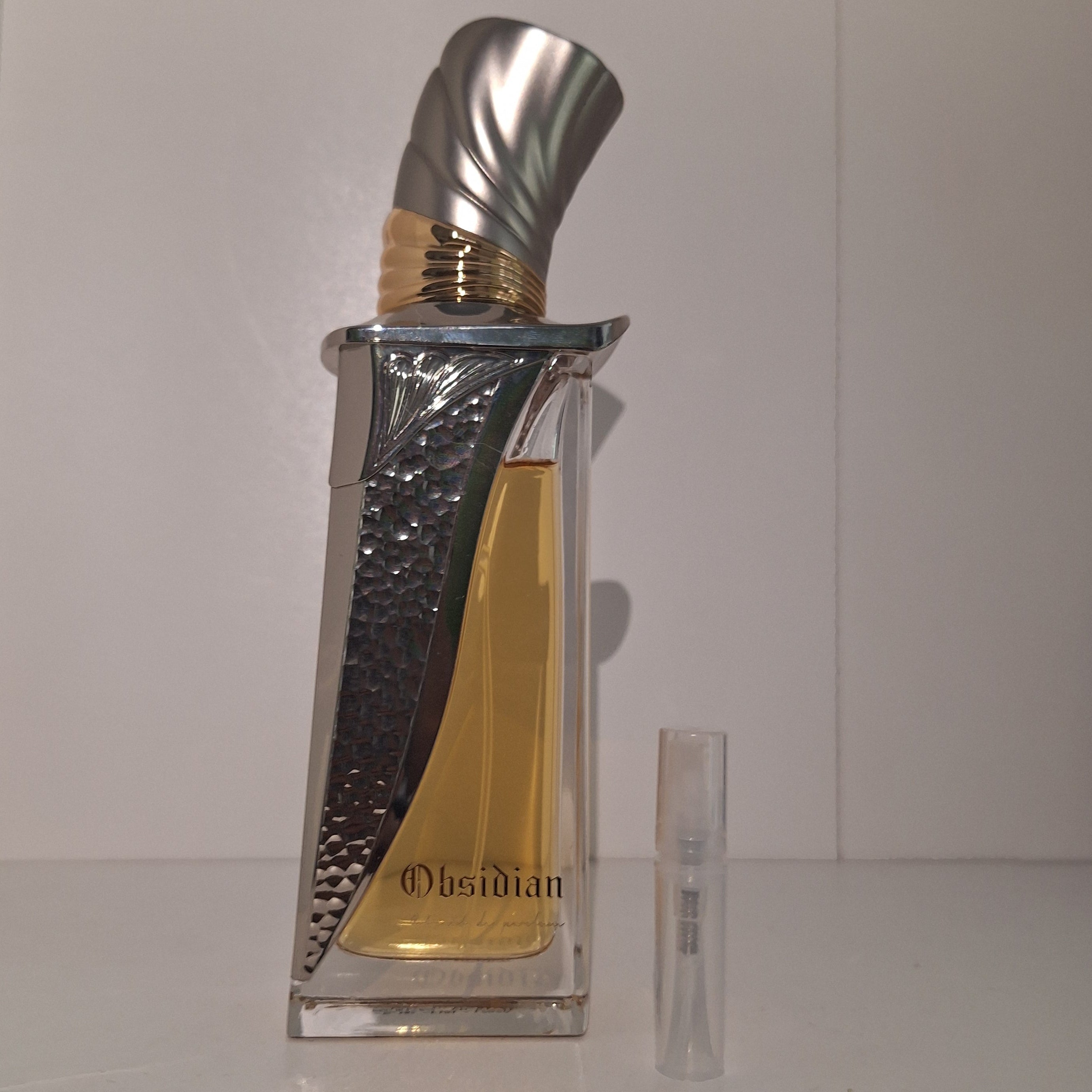 French Avenue Obsidian 2ml sample
